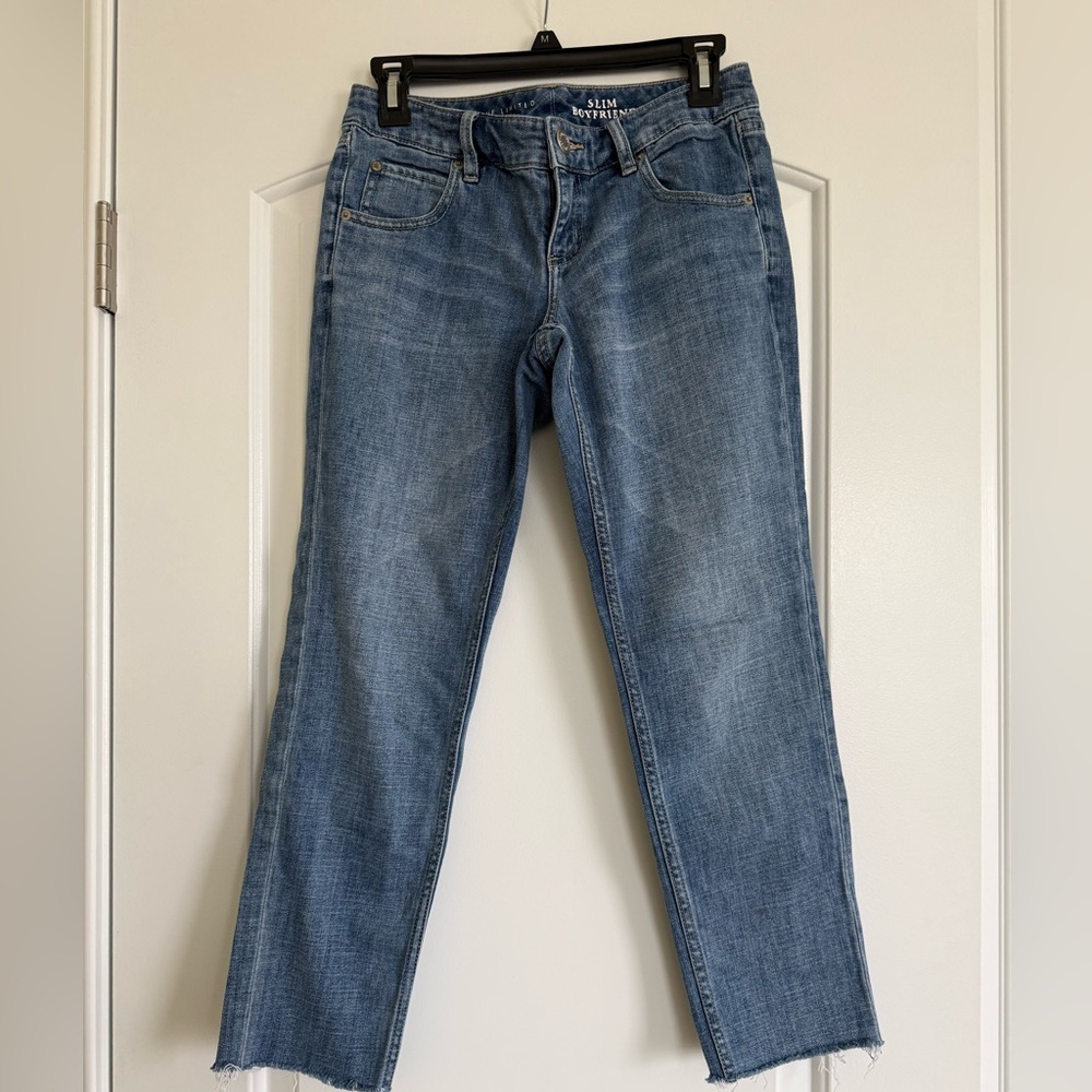 The Limited Straight-Leg Women's Jeans in Faded Blue